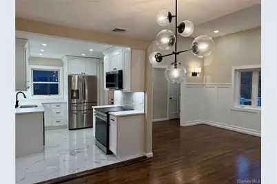 12 Hampton Road, Sound Beach, NY 11789 - Photo 2