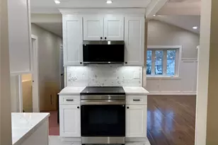 12 Hampton Rd, Sound Beach, NY 11789 - Photo 4