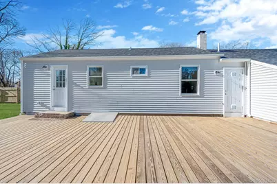 27 Lyman Road, Patchogue, NY 11772 - Photo 10