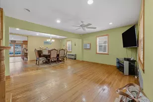 47-23 164th St, Flushing, NY 11358 - Photo 4