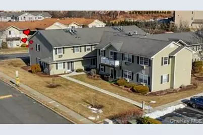 100 Hillside Drive #F6, Middletown, NY 10941 - Photo 2