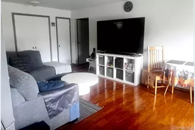 100 Hillside Drive #F6, Middletown, NY 10941 - Photo 10