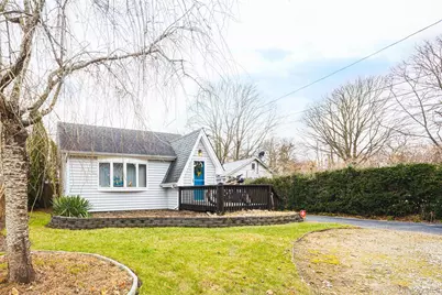 278 W Elm Road, Mastic Beach, NY 11951 - Photo 2