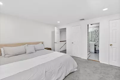 23 Skyview Place, Melville, NY 11747 - Photo 14