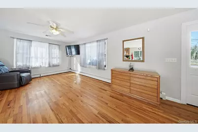 100 Maybrook Road, Campbell Hall, NY 10916 - Photo 4