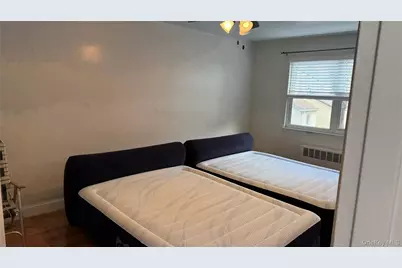 215-10 Hillside Avenue #1st Floor, Queens Village, NY 11428 - Photo 4