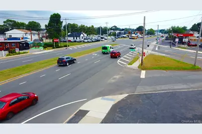 900 Route 109, Lindenhurst, NY 11757 - Photo 4