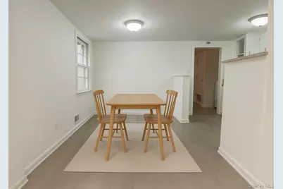 27 Middle Line Avenue, Medford, NY 11763 - Photo 2