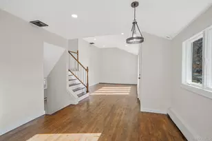 67 Bardolier Ln, Bay Shore, NY 11706 - Photo 8