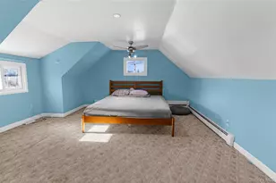 9 Farragut Ave, Bay Shore, NY 11706 - Photo 10