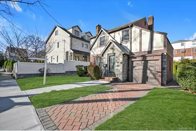 8511 Eton Street, Jamaica, NY 11432 - Photo 2