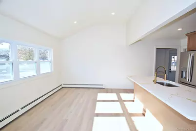 371 Oceanside Street, Islip Terrace, NY 11752 - Photo 6