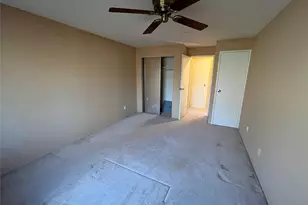 45 Newbrook Ln, Bay Shore, NY 11706 - Photo 8