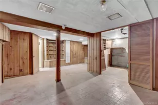 101 Beverly Pl, Levittown, NY 11756 - Photo 12