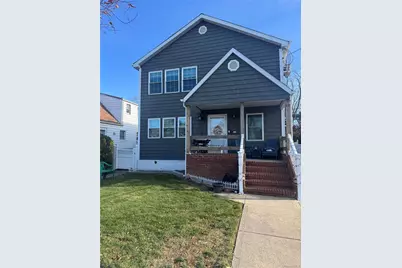 614 Monroe Boulevard #Upper, Long Beach, NY 11561 - Photo 1