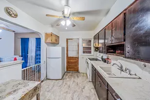 98 Miriam St, Valley Stream, NY 11581 - Photo 4