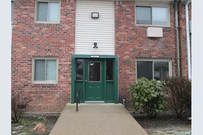 2435 Union Boulevard #7B, Islip, NY 11751 - Photo 1