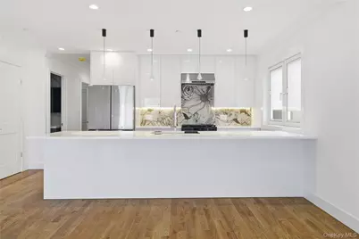 550 E Harrison Street, Long Beach, NY 11561 - Photo 6