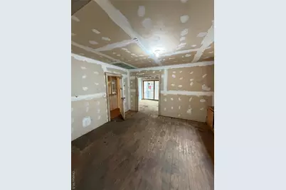 244 Tibbetts Road, Yonkers, NY 10705 - Photo 14