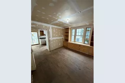 244 Tibbetts Road, Yonkers, NY 10705 - Photo 16