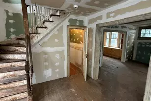 244 Tibbetts Rd, Yonkers, NY 10705 - Photo 10