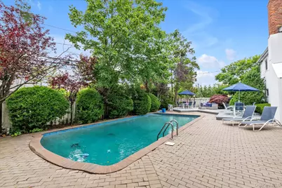 895 Cherry Lane, Woodmere, NY 11581 - Photo 22