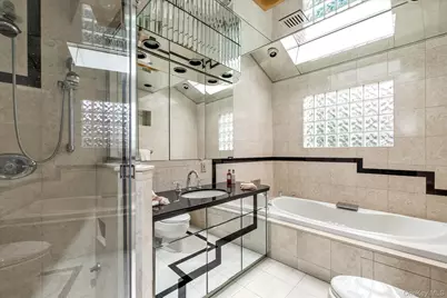 895 Cherry Lane, Woodmere, NY 11581 - Photo 20