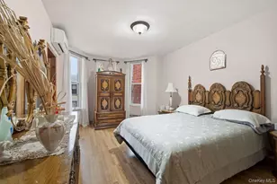 20-15 Menahan St, Ridgewood, NY 11385 - Photo 26