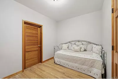 2015 Menahan Street, Ridgewood, NY 11385 - Photo 28