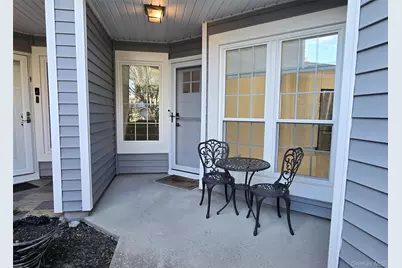 31 Hampshire Court #31, Holbrook, NY 11741 - Photo 2