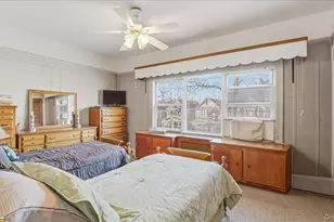 52-61 66th St, Maspeth, NY 11378 - Photo 16