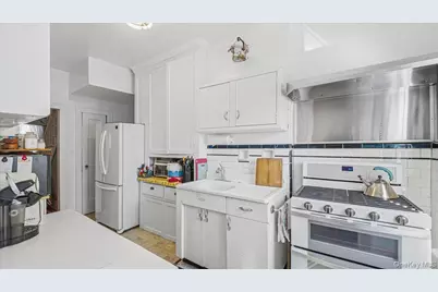 52-61 66th Street, Maspeth, NY 11378 - Photo 6