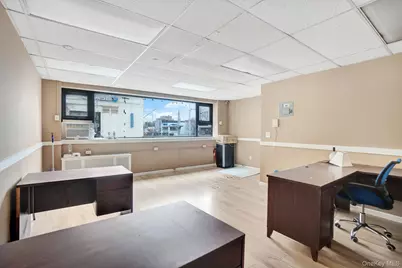 162-02 Jamaica Avenue #2nd Floor, Jamaica, NY 11432 - Photo 12