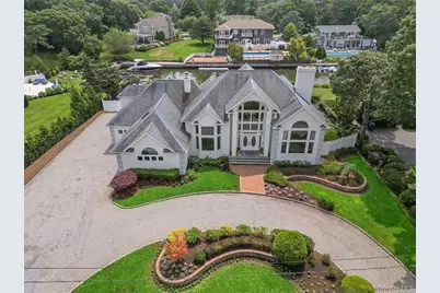 4 Mill Pond Road, Hampton Bays, NY 11946 - Photo 1