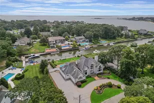 4 Mill Pond Rd, Hampton Bays, NY 11946 - Photo 22