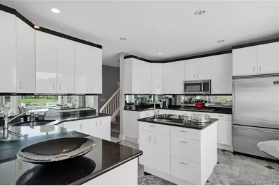 4 Mill Pond Road, Hampton Bays, NY 11946 - Photo 10