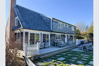 112 Central Avenue, Amagansett, NY 11930 - Photo 2