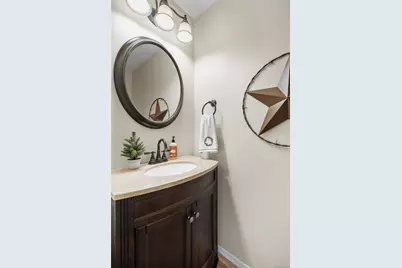 8 Sunridge Lane, Islip, NY 11751 - Photo 18