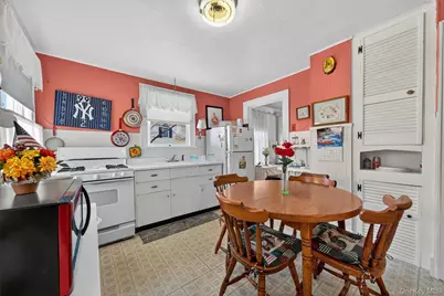 18 Seybolt Avenue, Otisville, NY 10963 - Photo 8