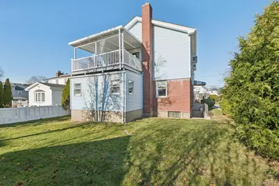 444 Carnation Avenue, Floral Park, NY 11001 - Photo 30