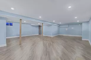 16 Wooleys Ln, Great Neck, NY 11023 - Photo 20