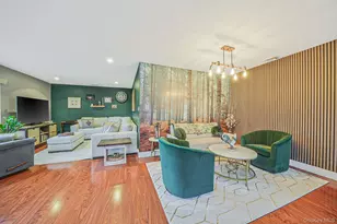 4 Malcolm St, Bellport, NY 11713 - Photo 16