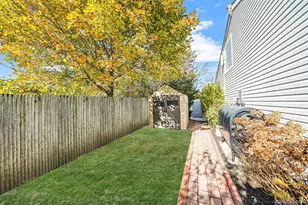 4 Malcolm St, Bellport, NY 11713 - Photo 38