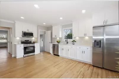 57 Remson Street, Valley Stream, NY 11580 - Photo 6