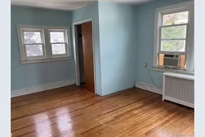 121 Campbell Avenue, Williston Park, NY 11596 - Photo 14