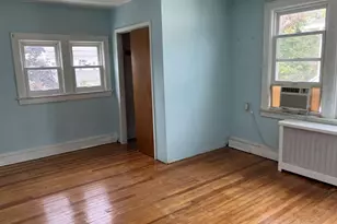 121 Campbell Ave, Williston Park, NY 11596 - Photo 14