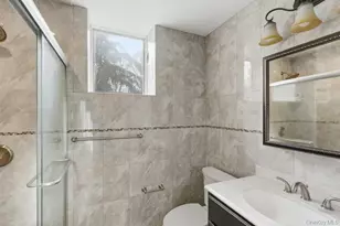 5 Cedar Ln, Glen Cove, NY 11542 - Photo 38