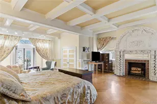 5 Cedar Ln, Glen Cove, NY 11542 - Photo 32