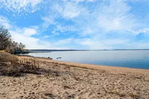 5 Cedar Ln, Glen Cove, NY 11542 - Photo 48