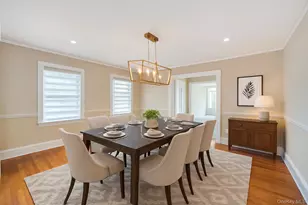 9 Sycamore Dr, Great Neck, NY 11021 - Photo 6